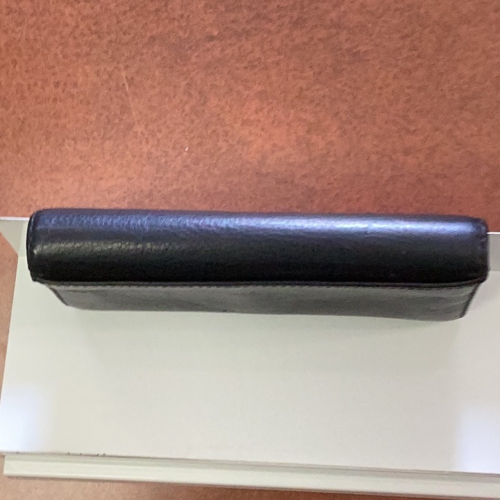 Michael Kors Black Leather Long Wallet - Picture 8 of 13